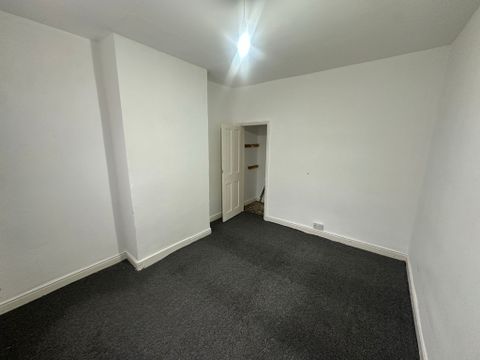 Hughenden Drive, Leicester LE2