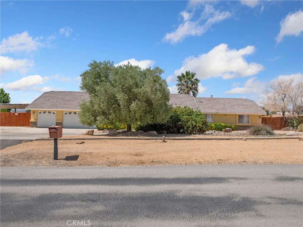 Additional image 112 of 16992 Joshua Rd, Apple Valley, CA 92307