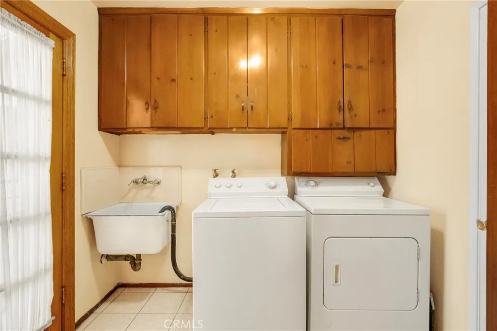 Additional image 28 of 12445 Killion Street, Valley Village, CA 91607