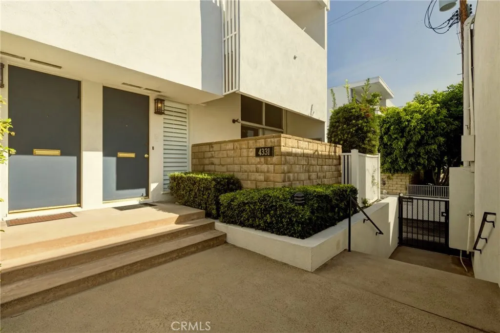 Additional image 29 of 4331 W Sarah Street Unit 10, Burbank, CA 91505