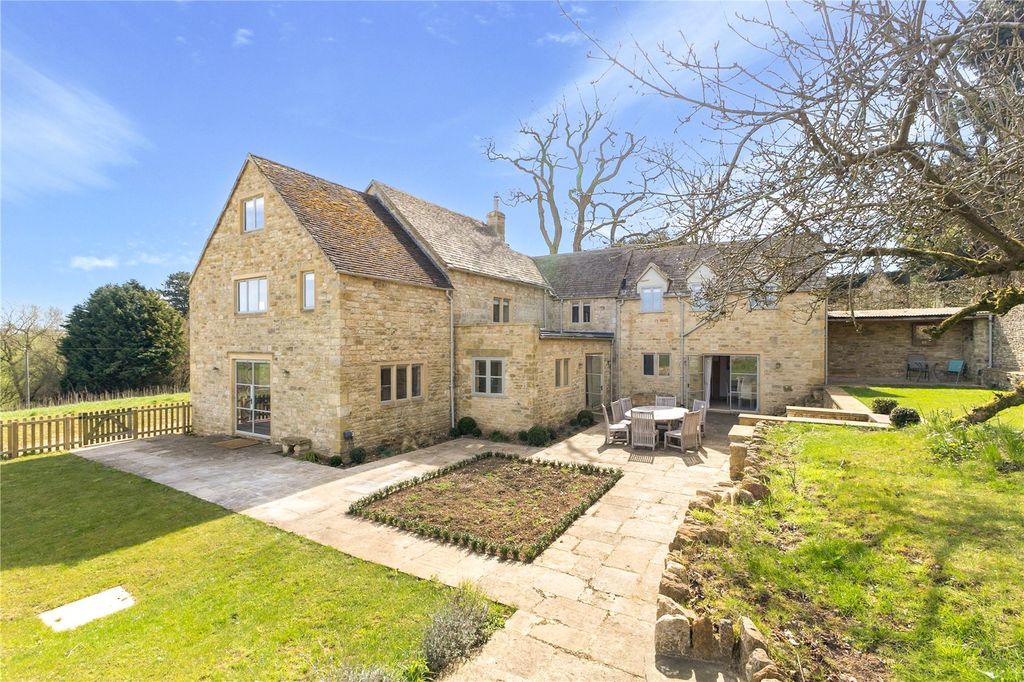 5 bed detached house to rentAngel Lane, Broad Campden, Chipping Campden, Gloucestershire GL55