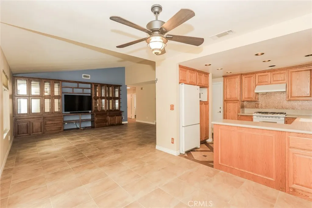 Additional image 28 of 2150 S Buena Vista Ave, Corona, CA 92882
