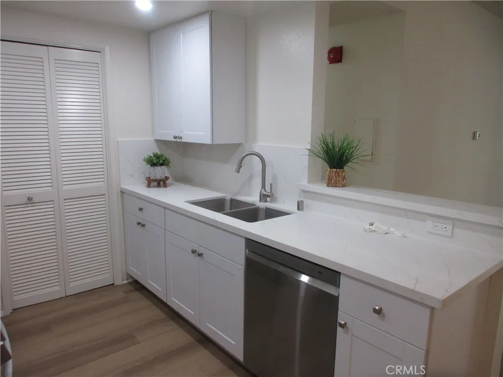 Additional image 27 of 14607 Erwin St Unit 210, Van Nuys, CA 91411