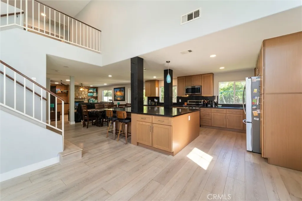 Additional image 5 of 39560 Saint Honore Drive, Murrieta, CA 92563