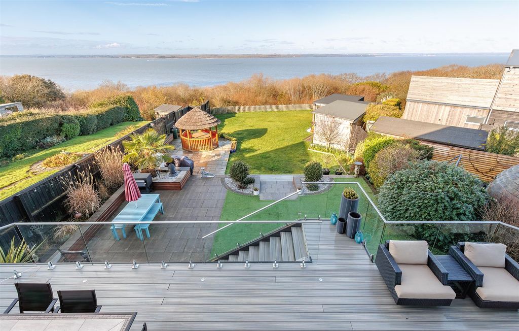 Additional image 30 of 5 bed detached house for saleBattery Road, Cowes PO31