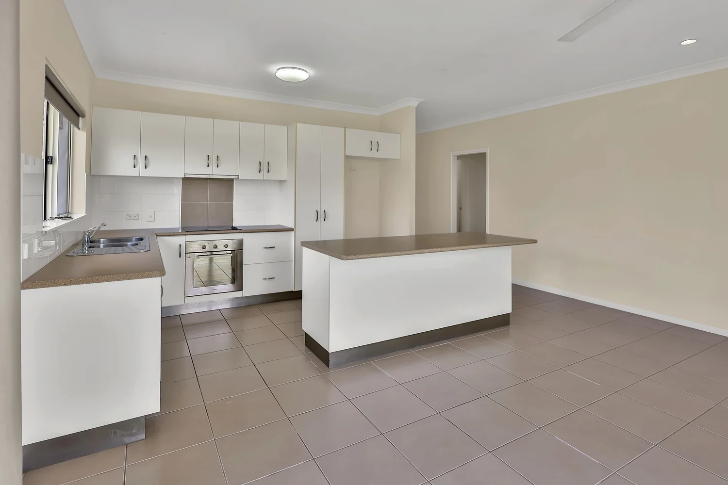 Additional image 8 of 2 Sixth Close, Bowen QLD 4805