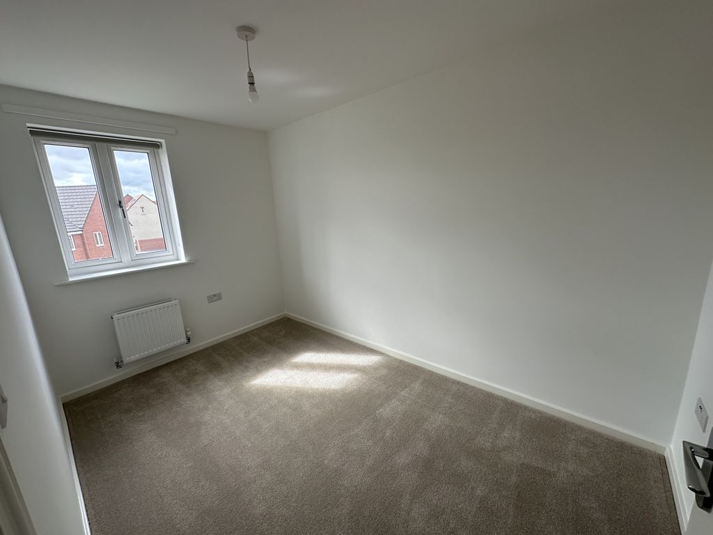 Additional image 17 of 3 bed town house to rentEpping Drive, Peterborough PE7