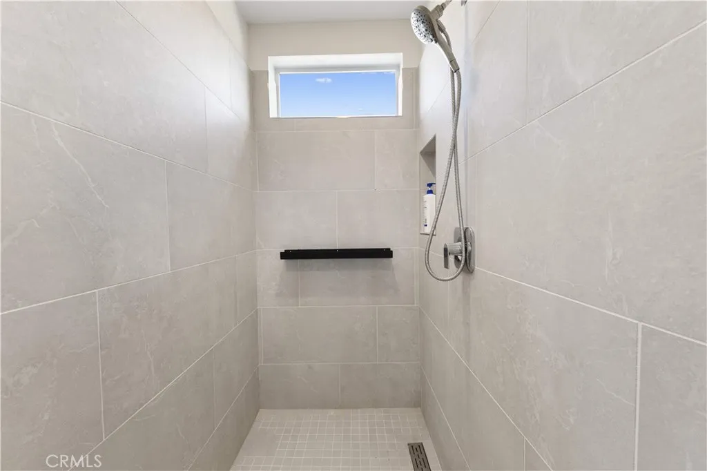 Additional image 38 of 130 Yugen, Irvine, CA 92618