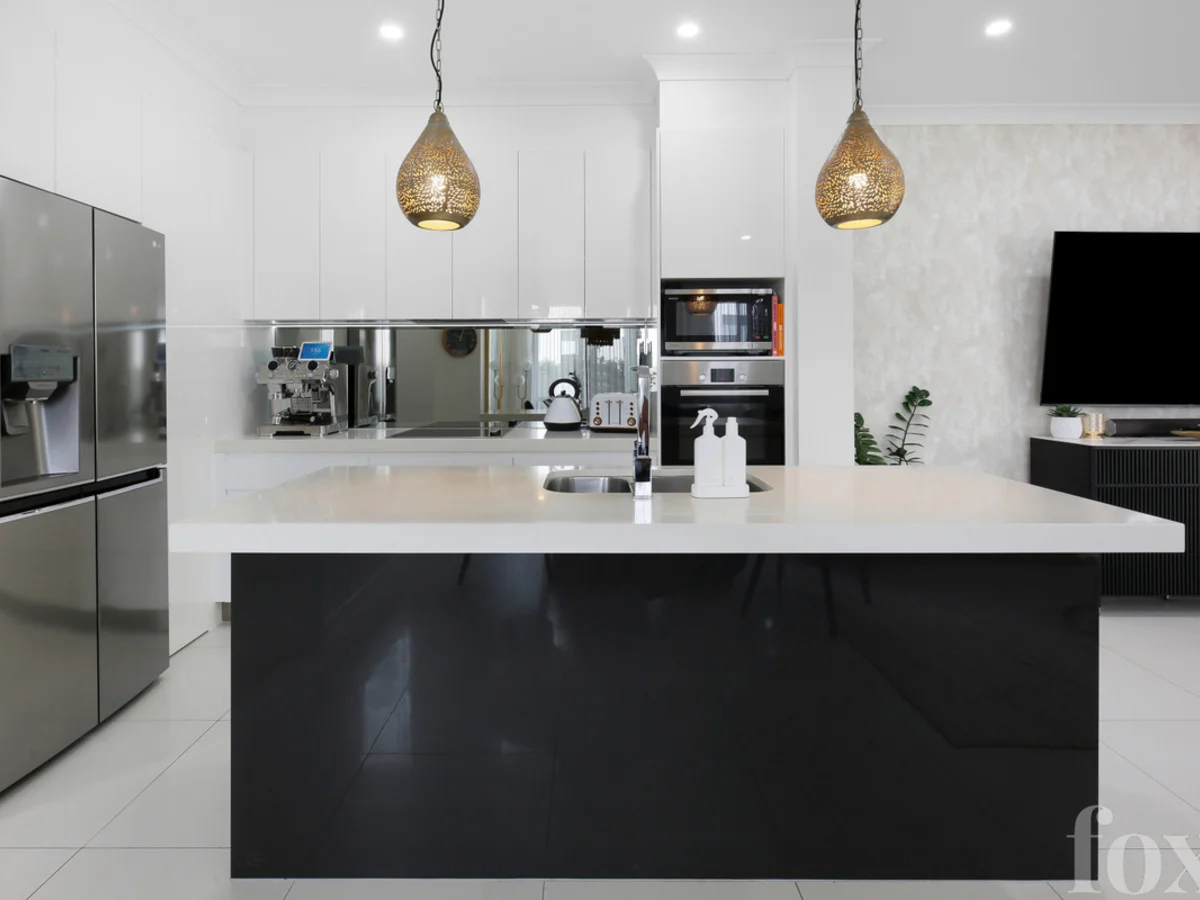 Additional image 10 of 2/33 Parr Street, Biggera Waters QLD 4216