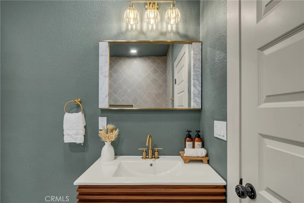 Additional image 75 of 520 E 8th Street, Corona, CA 92879