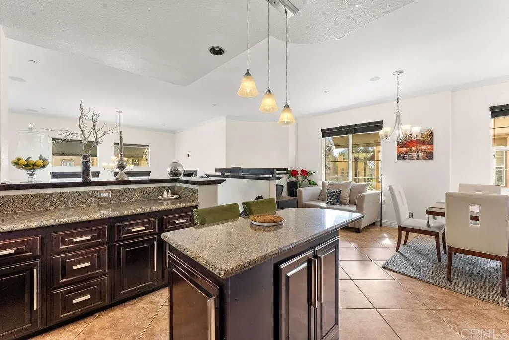Additional image 10 of 2712 Villas Way, San Diego, CA 92108