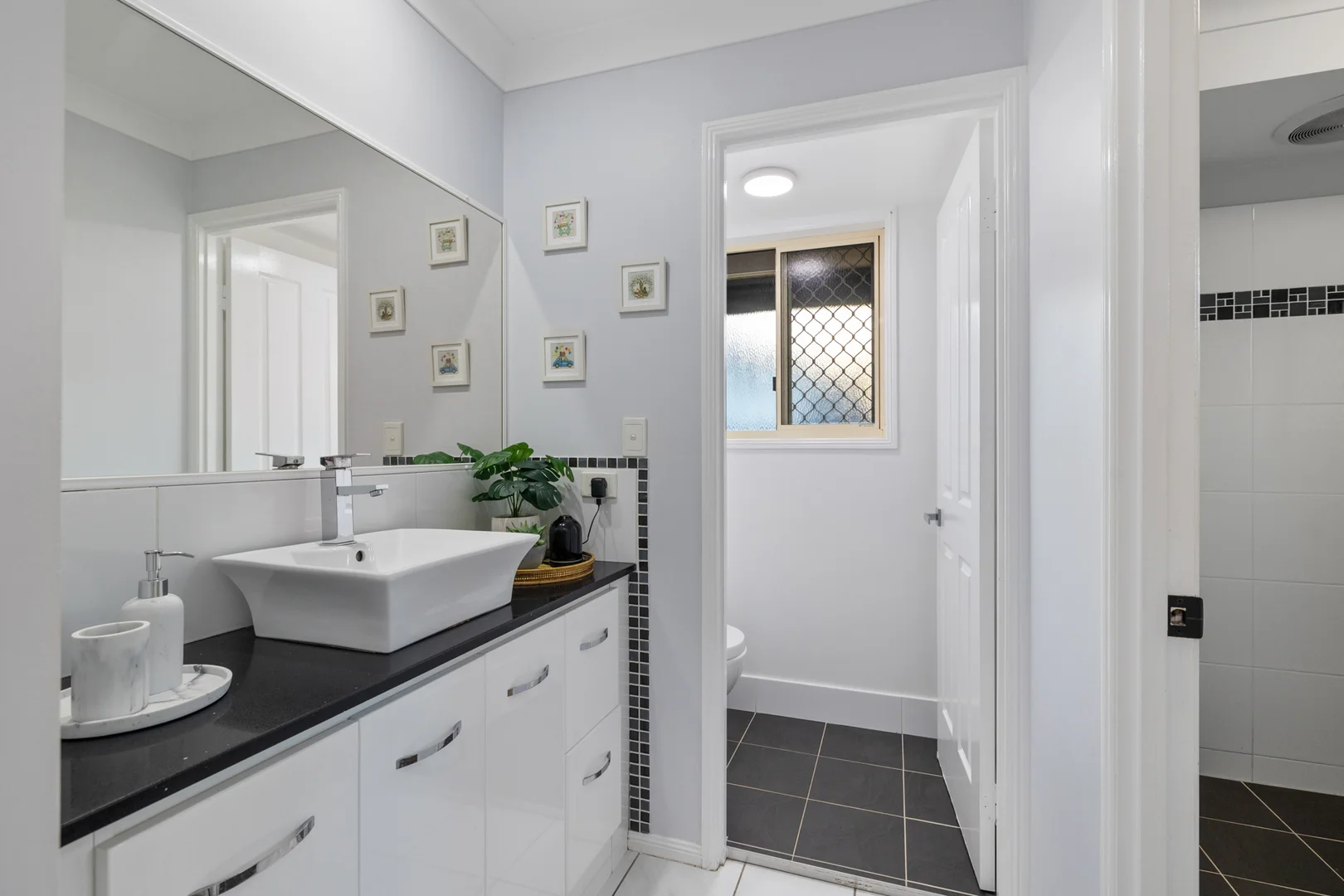 Additional image 19 of 11 Carisbrooke Court, Birkdale QLD 4159