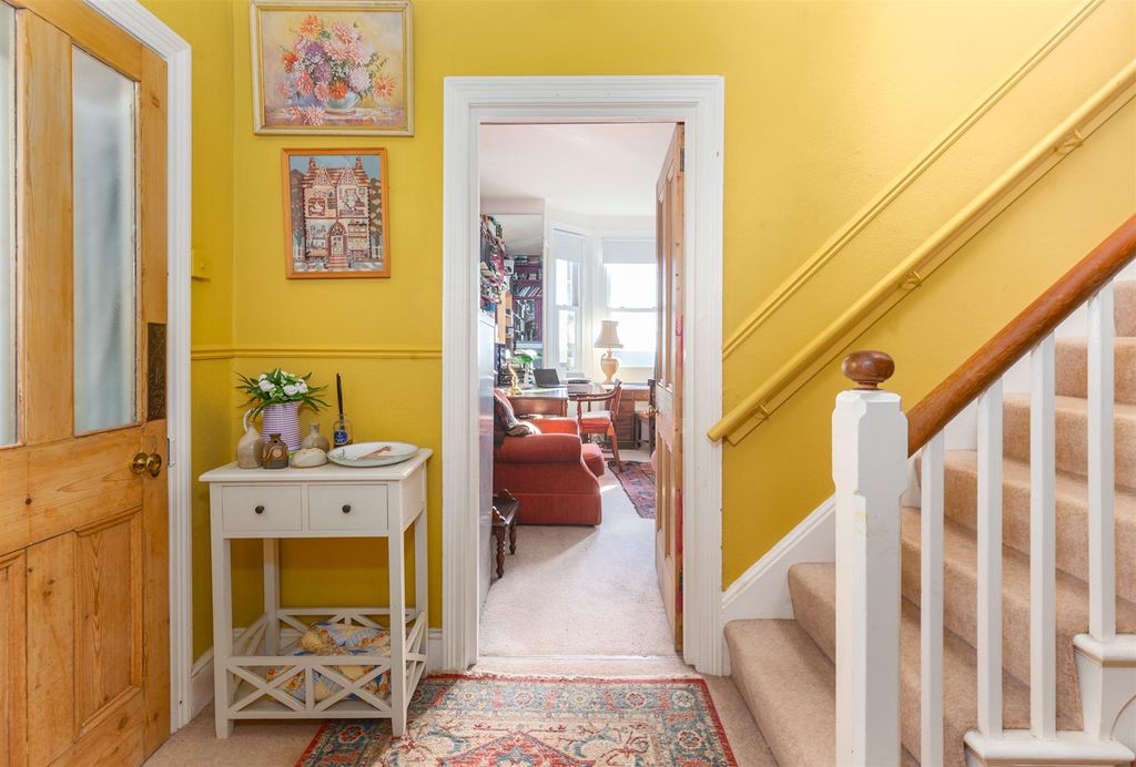 Additional image 6 of 5 bed property for saleBonchurch, Isle Of Wight PO38