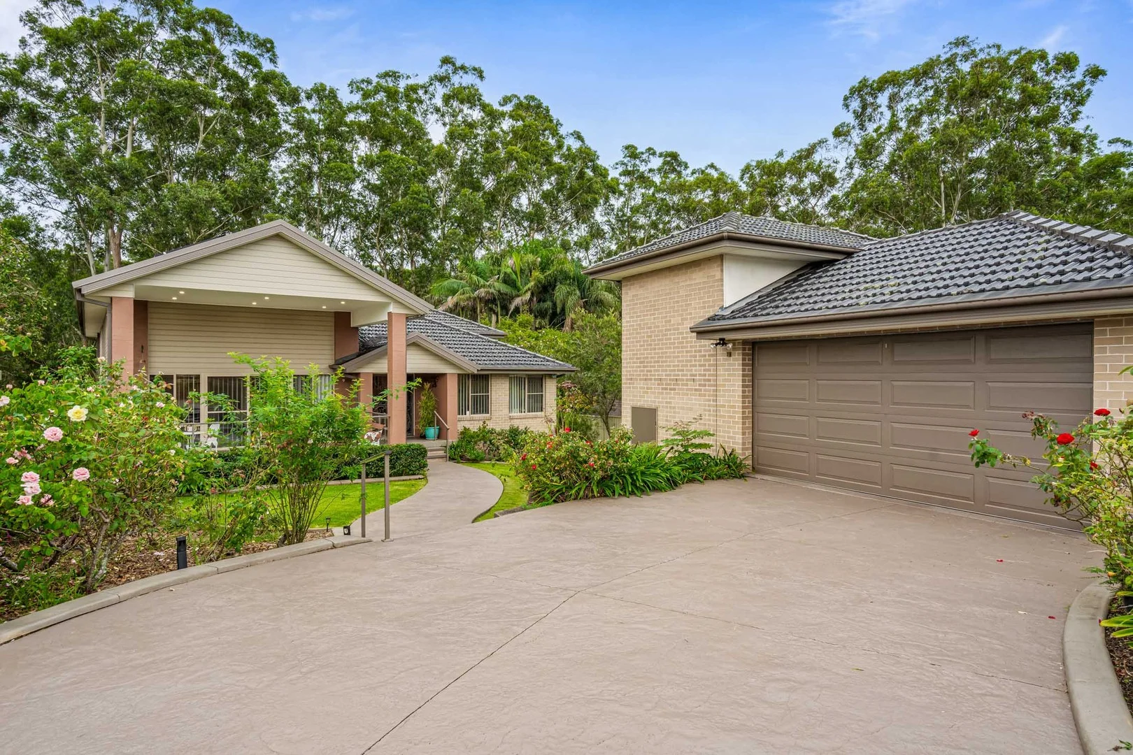 18 Goldenia Cl, Morisset NSW 2264