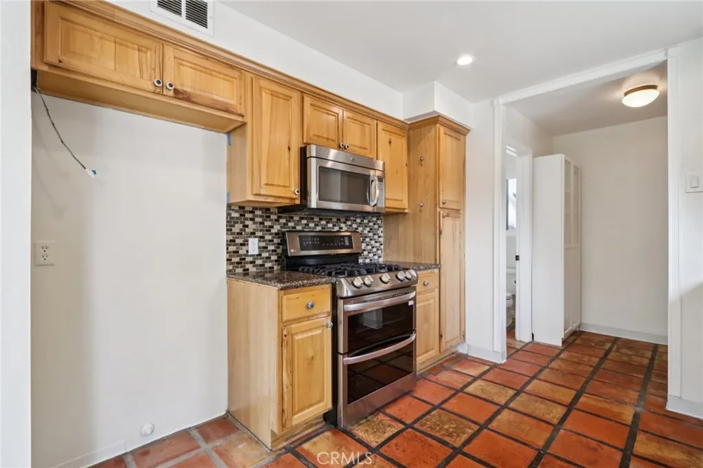 Additional image 13 of 7602 Taylor Dr, Huntington Beach, CA 92648
