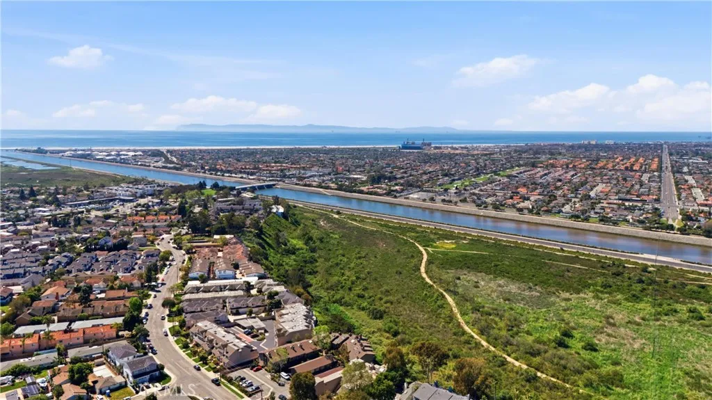 Additional image 37 of 1095 Mesa Bluff Dr, Costa Mesa, CA 92627
