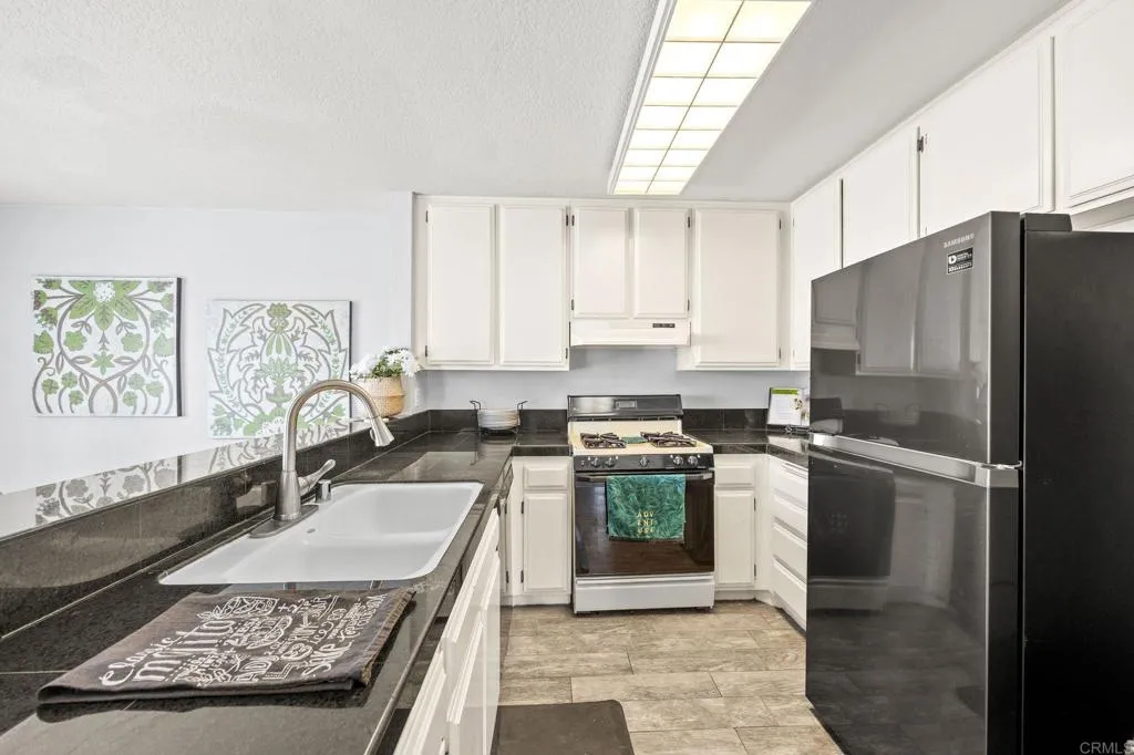Additional image 35 of 25685 Sycamore Pointe Unit 3G, Lake Forest, CA 92630