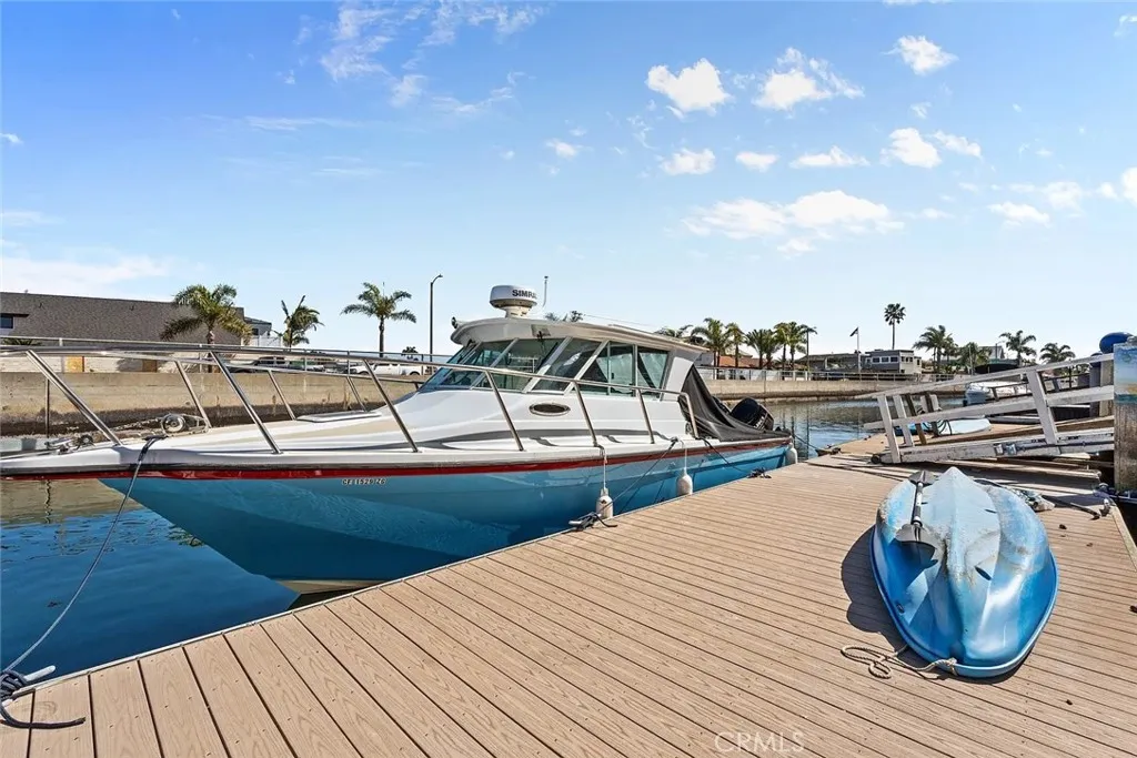 Additional image 91 of 16742 Intrepid Ln, Huntington Beach, CA 92649