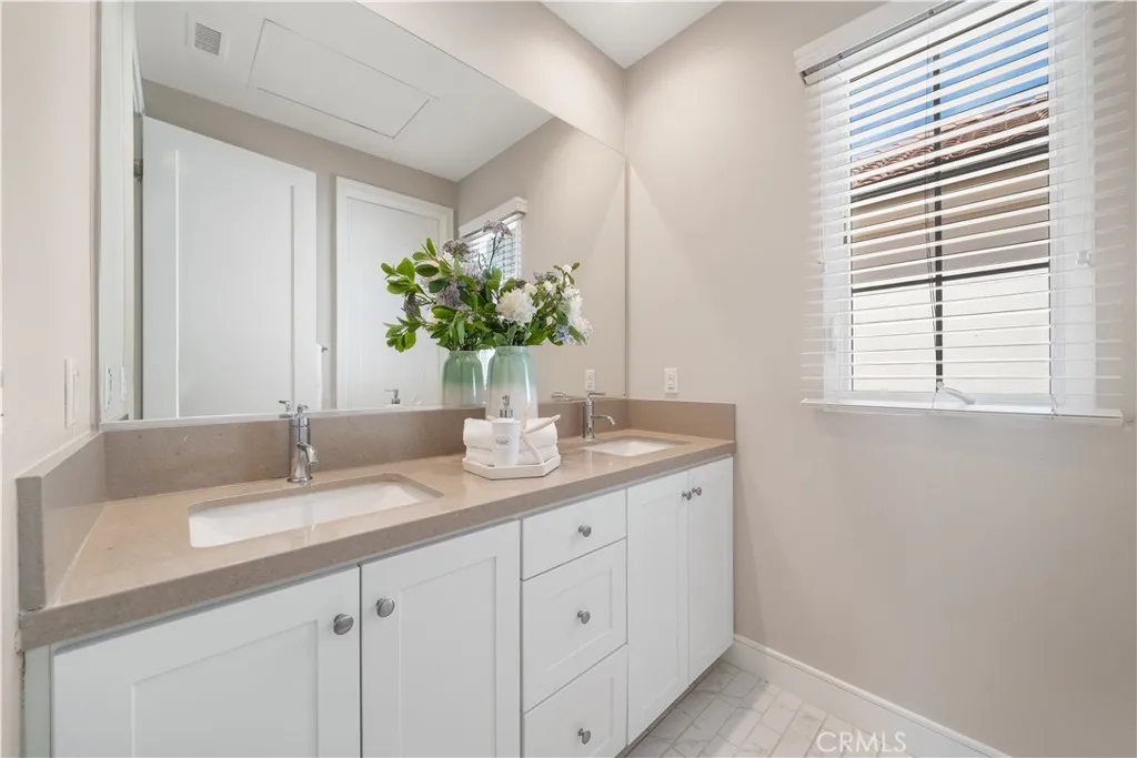 Additional image 113 of 116 Tritone, Irvine, CA 92602