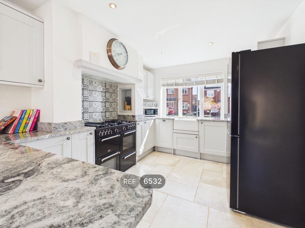 Additional image 4 of 4 bed detached house to rentPelham Close, Beverley HU17