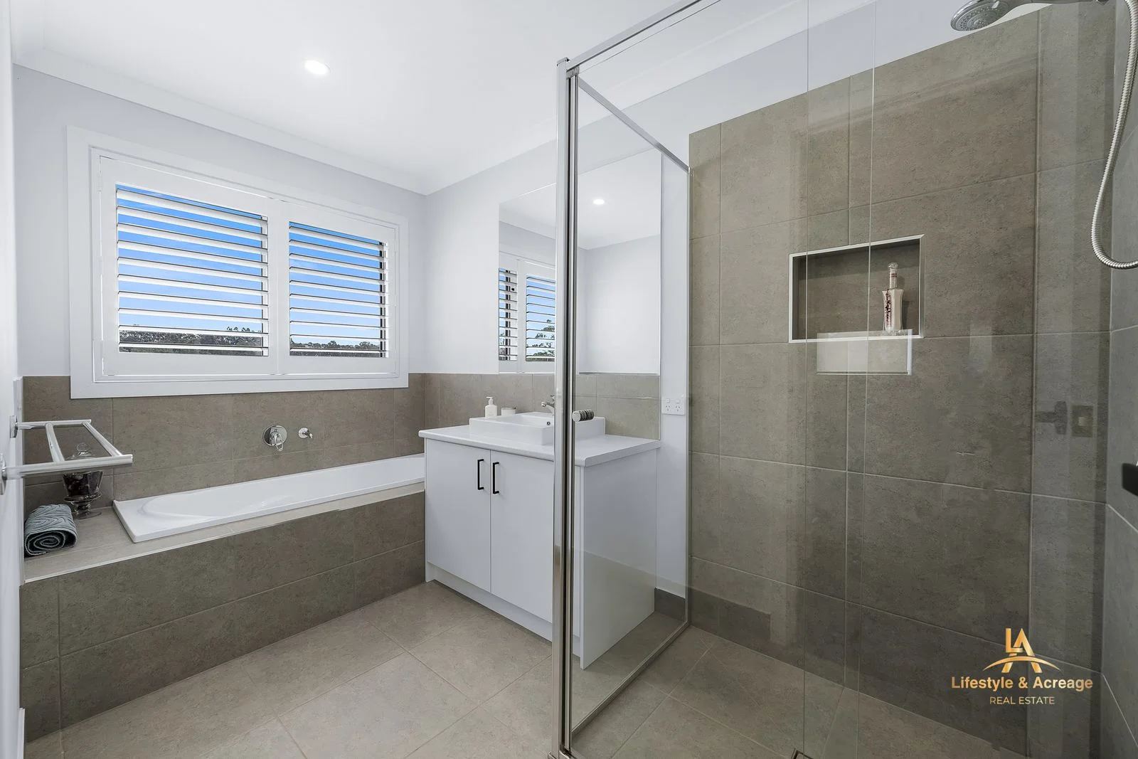 Additional image 21 of 13 Mainstone Street, Drouin VIC 3818