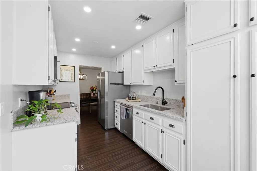 Additional image 45 of 4275 Via Arbolada Unit 210, Los Angeles, CA 90042