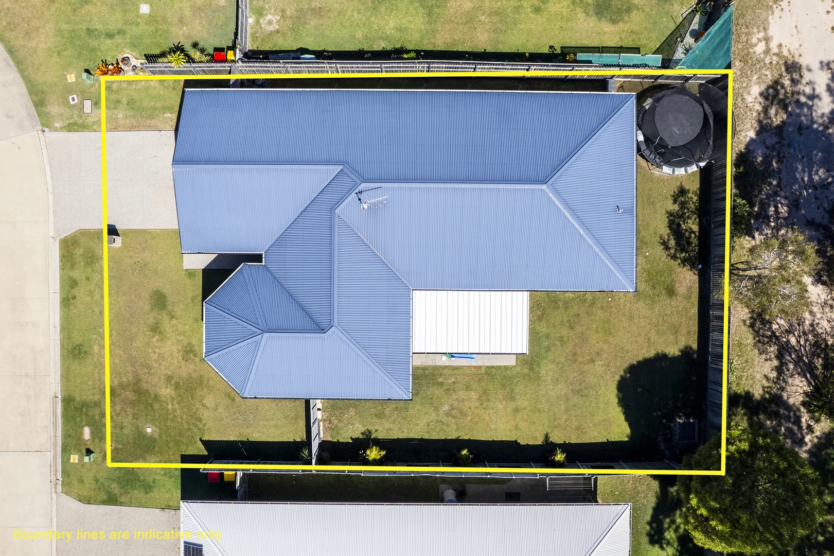 Additional image 25 of 24 Bradman Way, Urangan QLD 4655