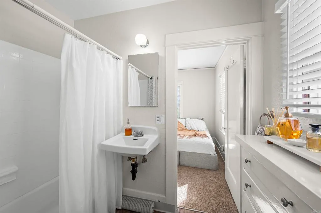 Additional image 34 of 1007 flora Avenue, Coronado, CA 92118