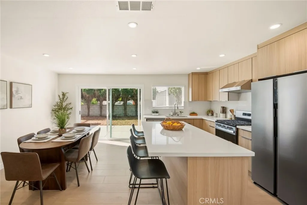 Additional image 10 of 5010 W Maurie Avenue, Santa Ana, CA 92703