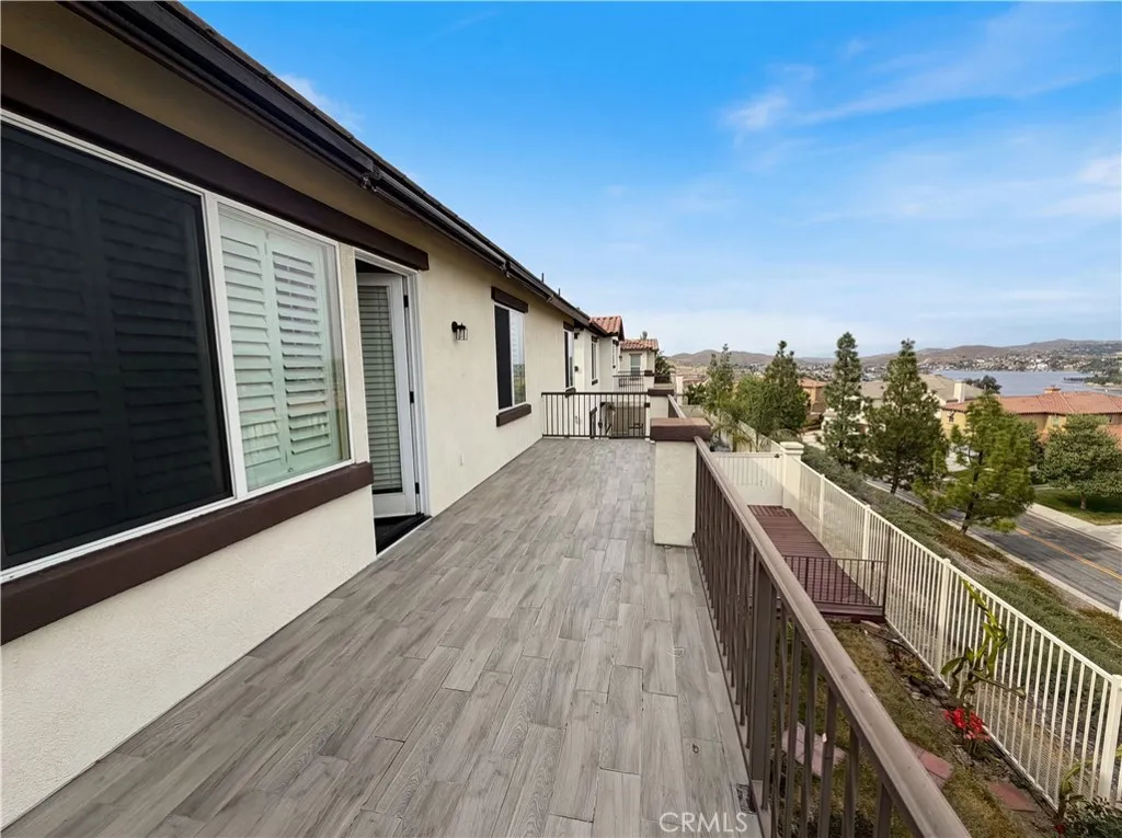 Additional image 17 of 23 Plaza Modena, Lake Elsinore, CA 92532