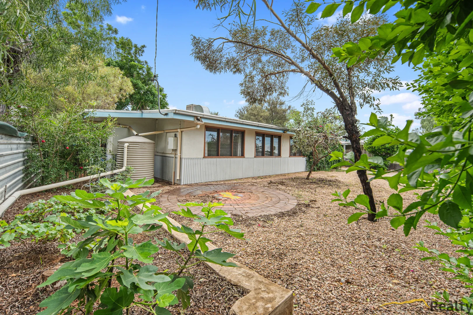 Additional image 34 of 10 Cowle Street, Gillen NT 0870