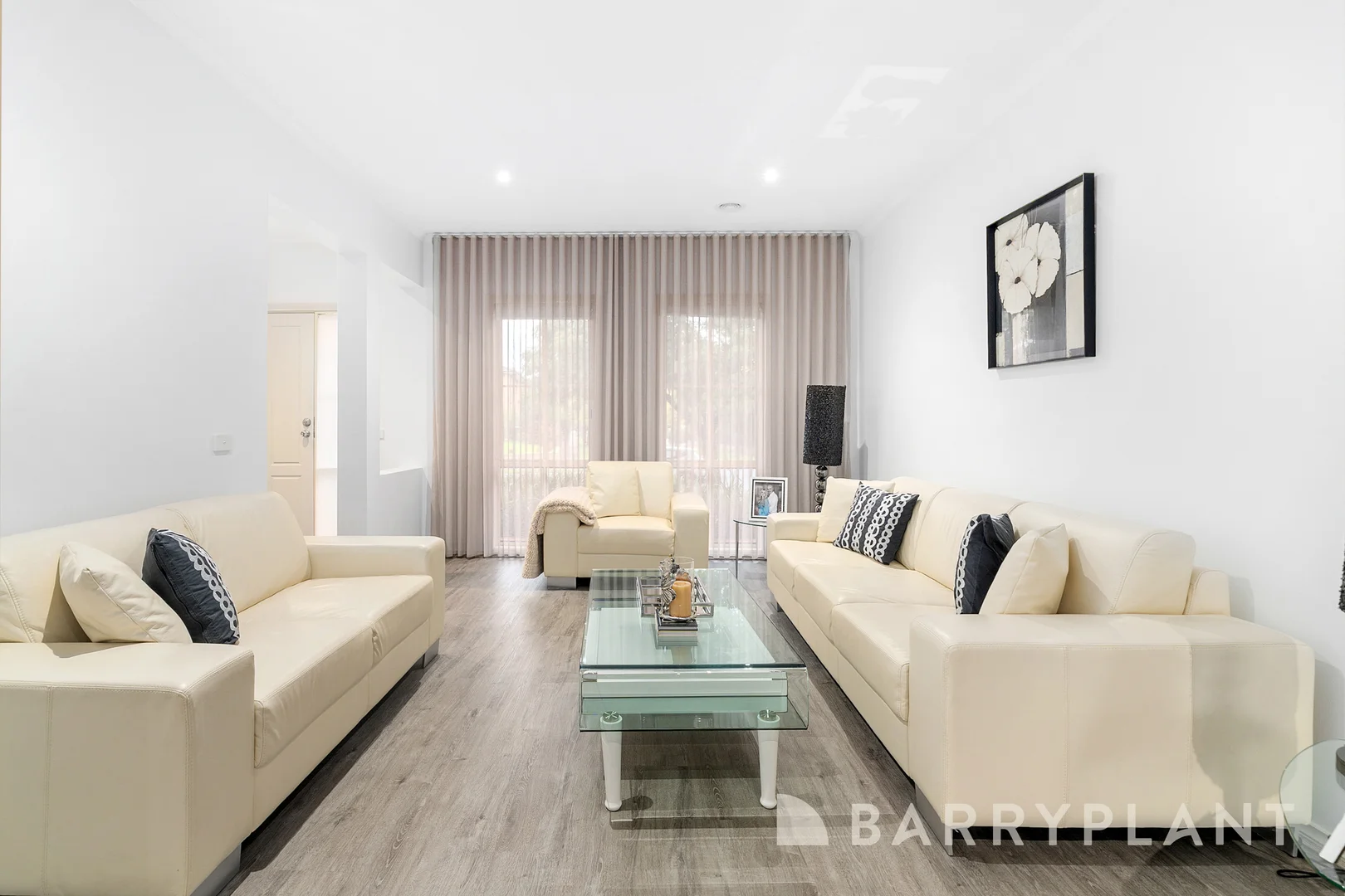 Additional image 2 of 28 Silky Oak Drive, Bundoora VIC 3083