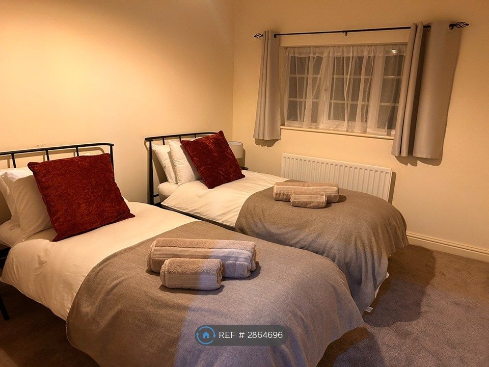 Additional image 12 of 4 bed detached house to rentSagars Road, Wilmslow SK9