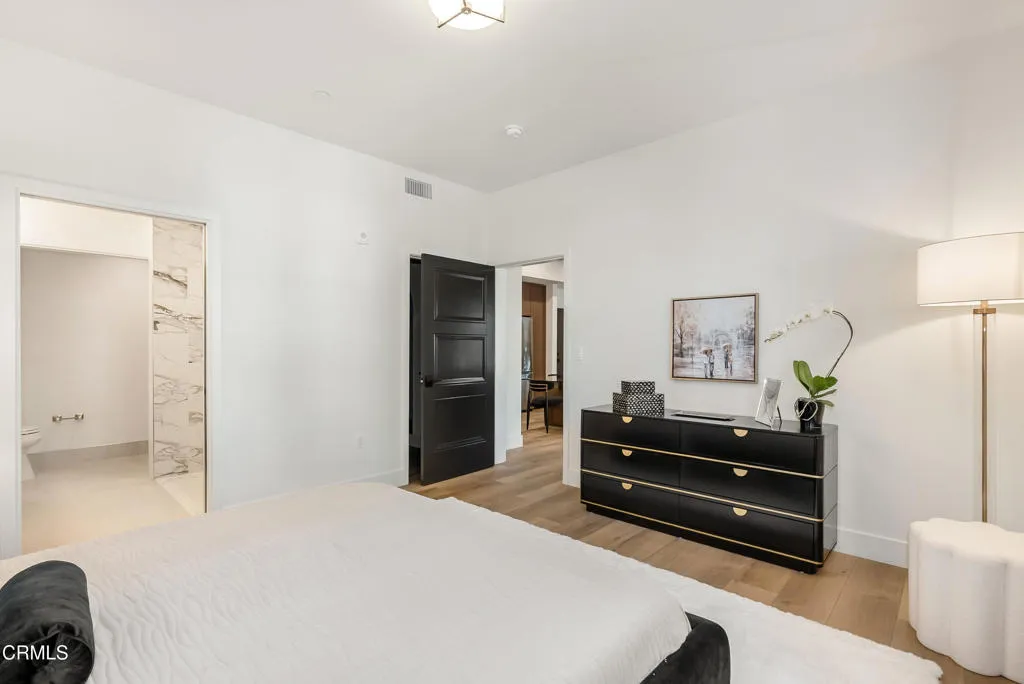 Additional image 48 of 139 S Oak Knoll Avenue Unit 302, Pasadena, CA 91101