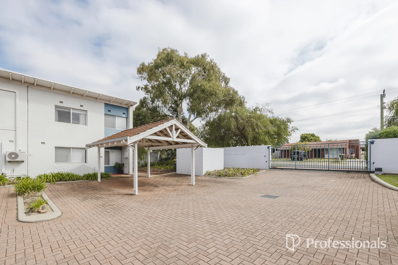 Additional image 22 of 24E Casserley Avenue, Girrawheen WA 6064