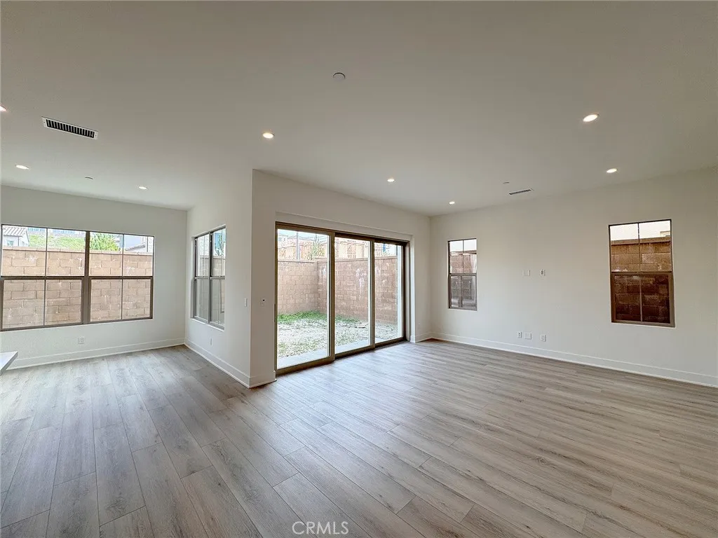 Additional image 18 of 120 Awning, Irvine, CA 92618