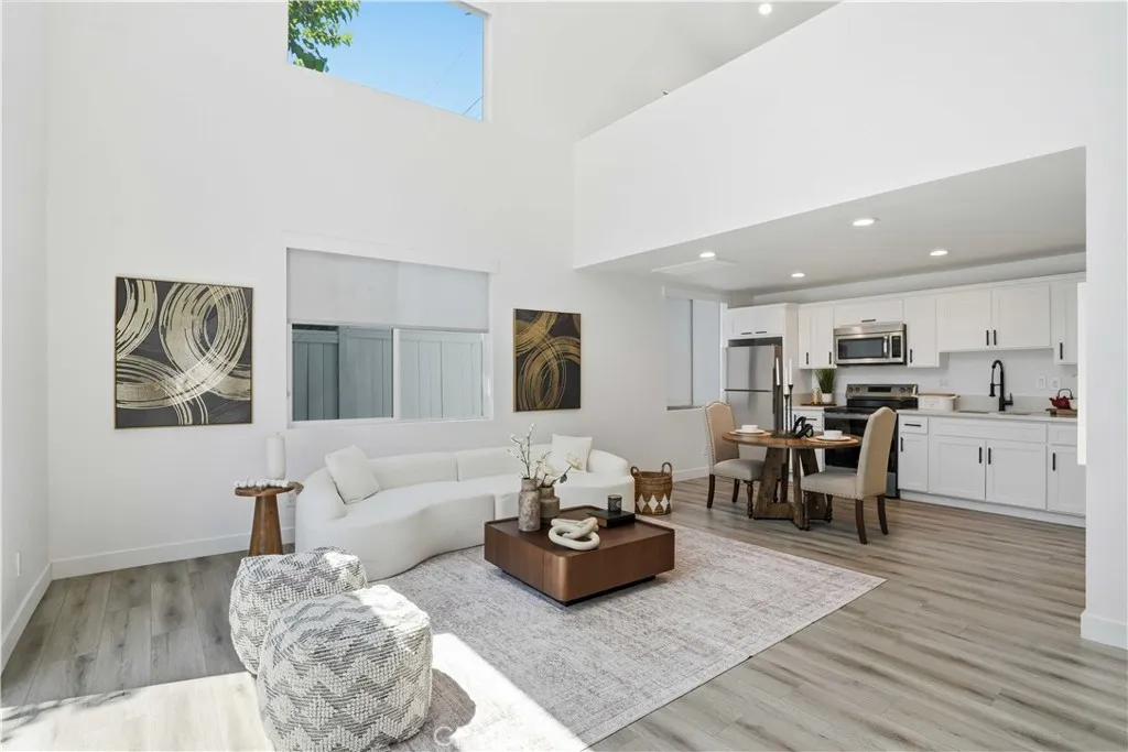 Additional image 79 of 17721 Burbank Blvd, Encino, CA 91316
