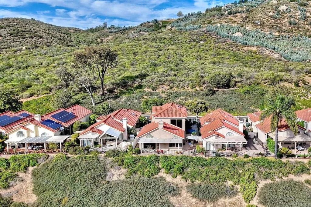 Additional image 116 of 28766 Vista Valley Dr, Vista, CA 92084