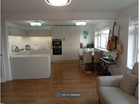 Saltdean Drive, Brighton BN2