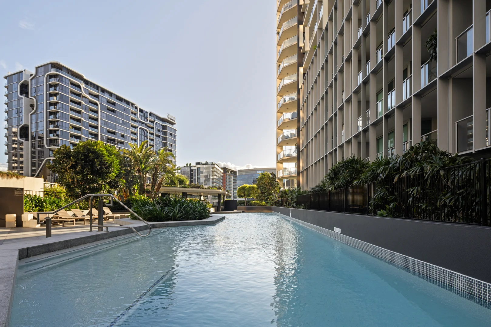 1802/30 Festival Place, Newstead QLD 4006