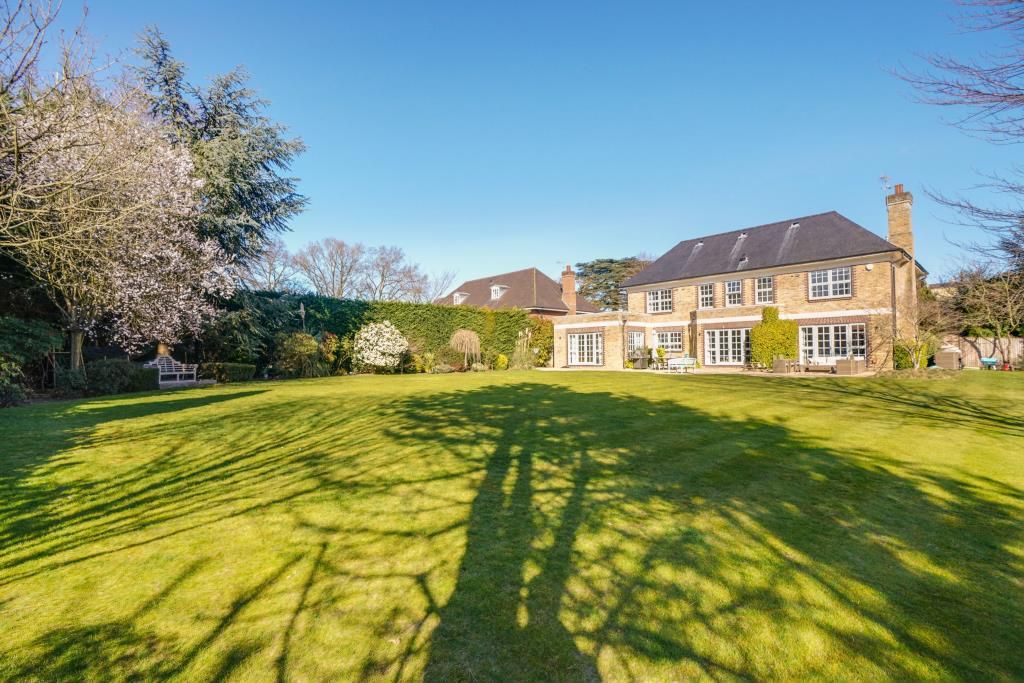 Additional image 7 of 6 bed detached house to rentManor House Drive, Burwood Park, Walton On Thames, Surrey KT12