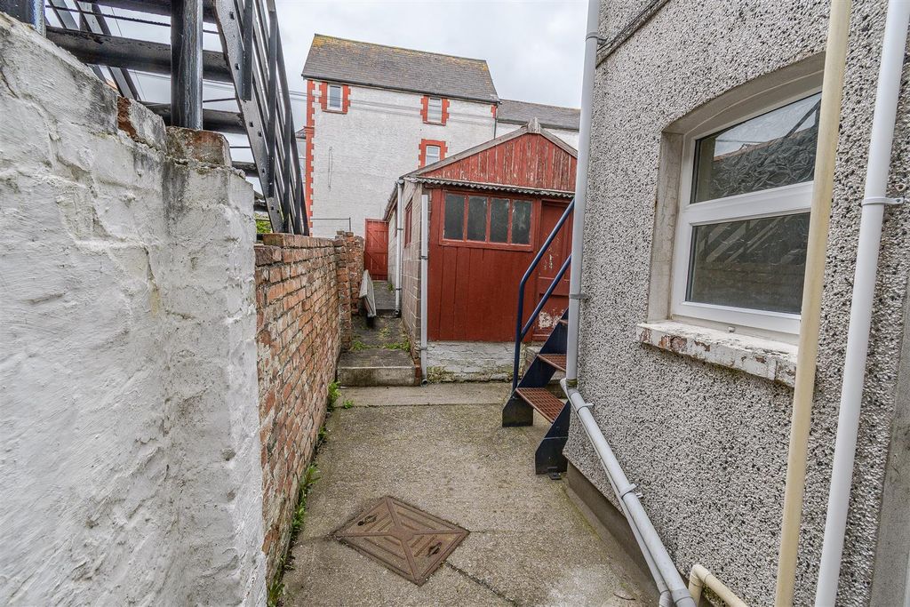 Additional image 11 of 1 bed flat to rentThe Parade, Barry CF62