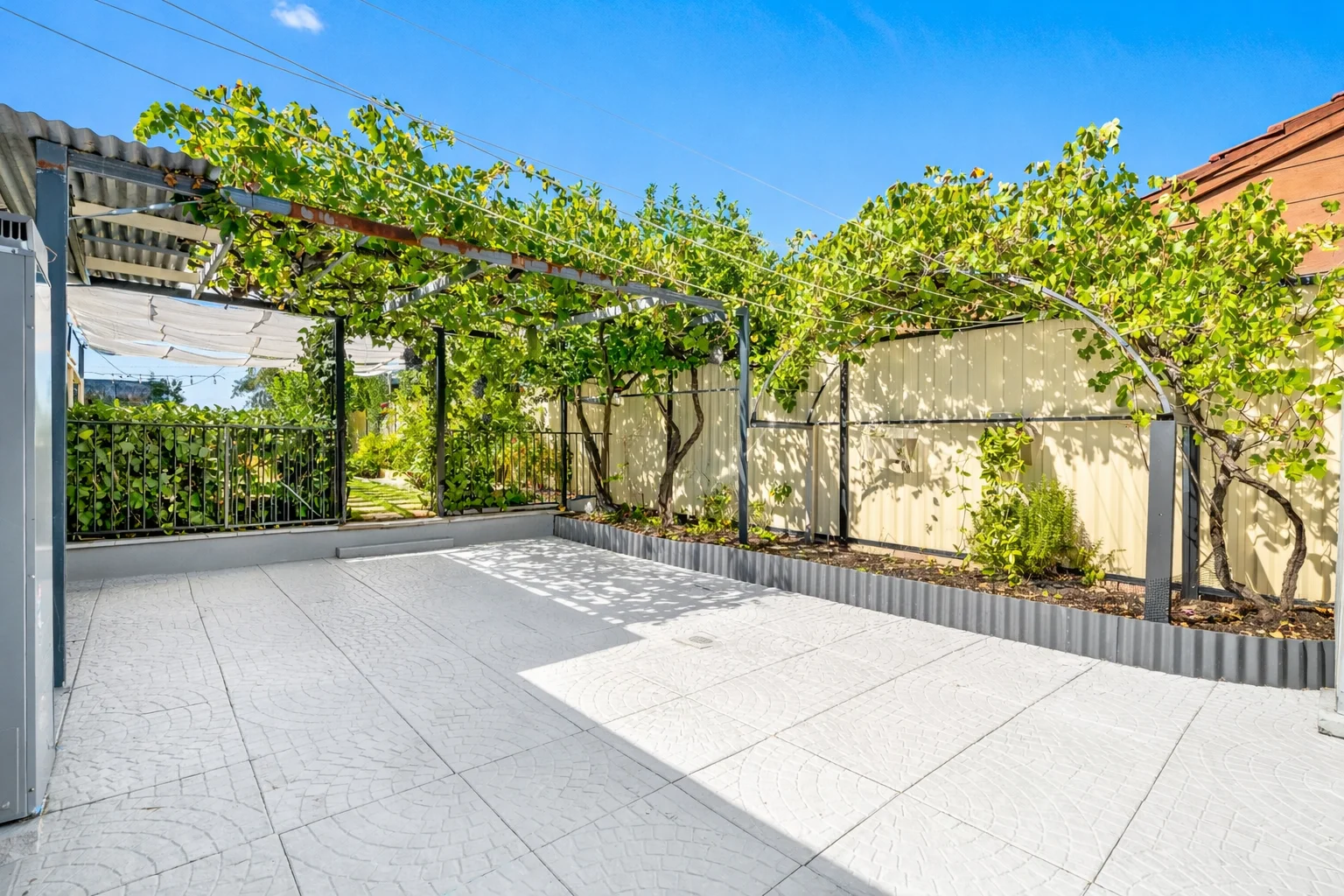Additional image 22 of 43 Marangaroo Drive, Marangaroo WA 6064