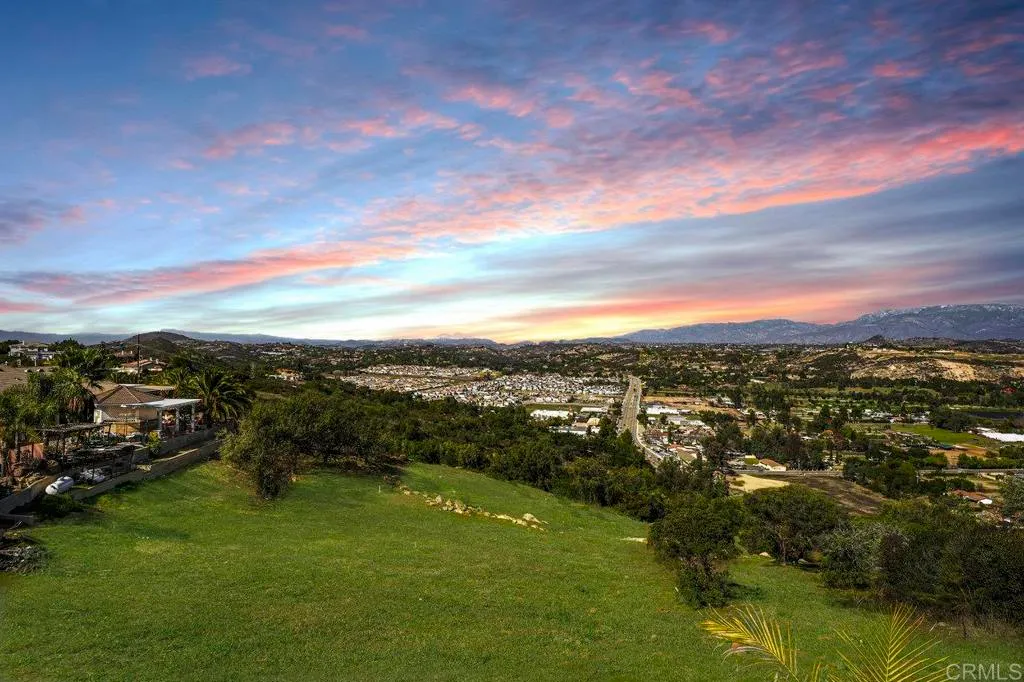 Additional image 6 of 27051 Toyon Ridge Trail, Valley Center, CA 92082
