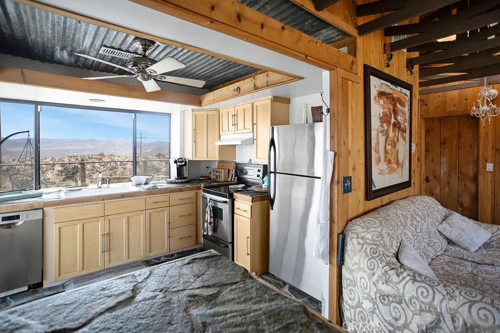 Additional image 12 of 56564 Nelson Avenue, Yucca Valley, CA 92284