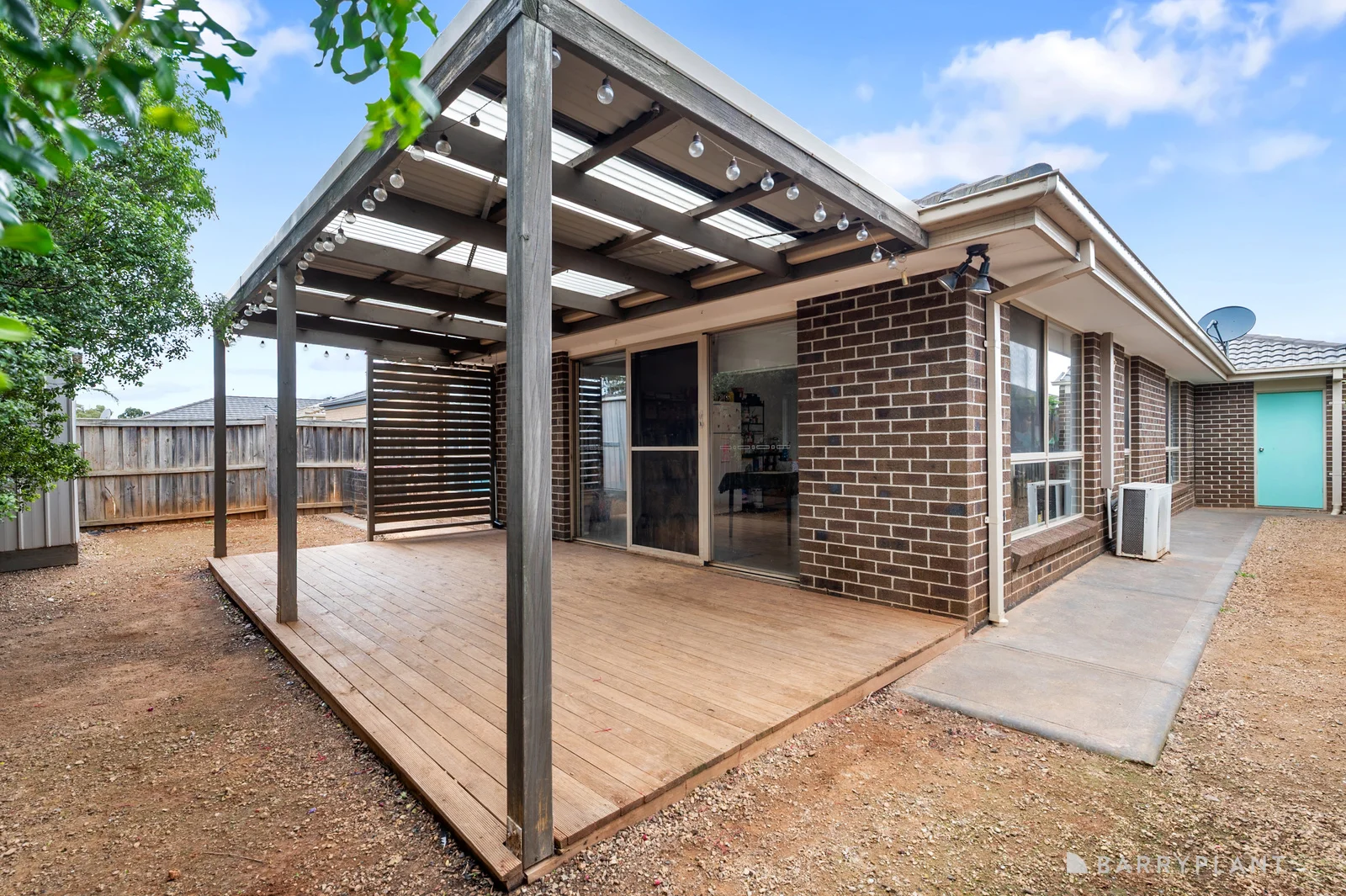 Additional image 11 of 48 Saltbush Crescent, Brookfield VIC 3338