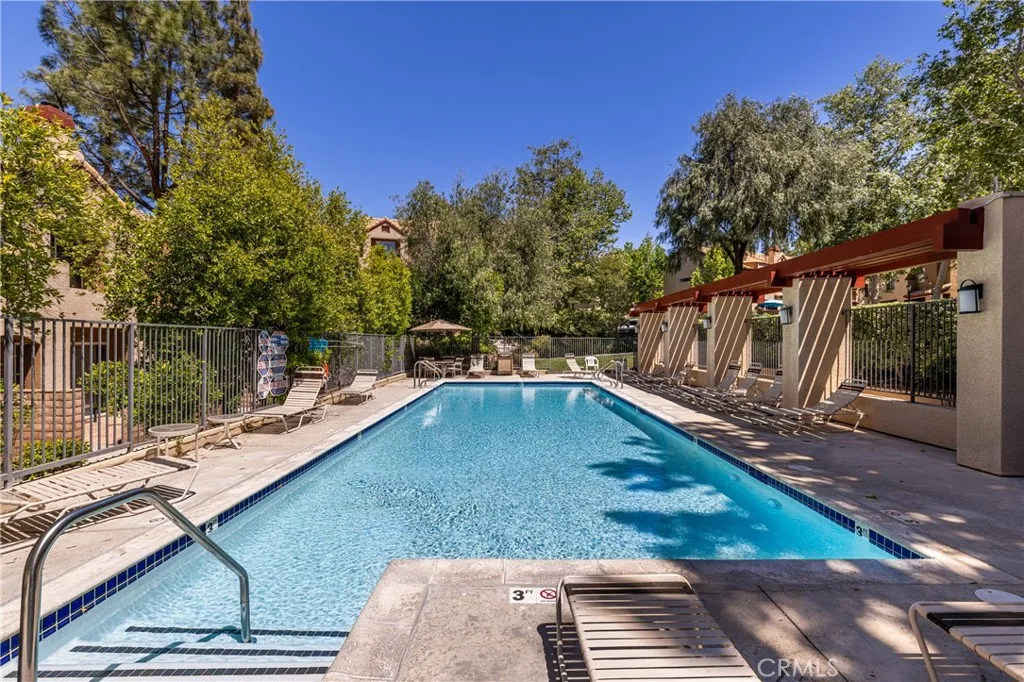 Additional image 16 of 22701 Copper Hill Dr Unit 33, Saugus, CA 91350