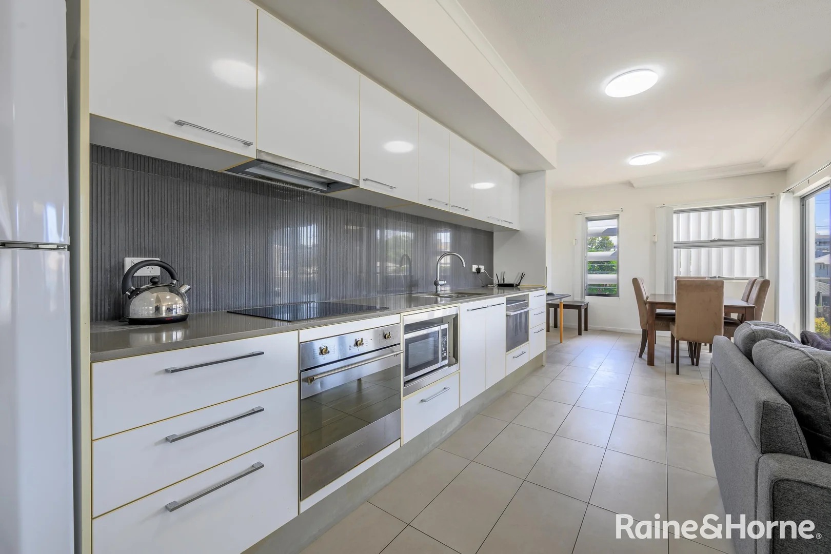 Additional image 3 of 6/11 GLENLYON STREET, Gladstone Central QLD 4680