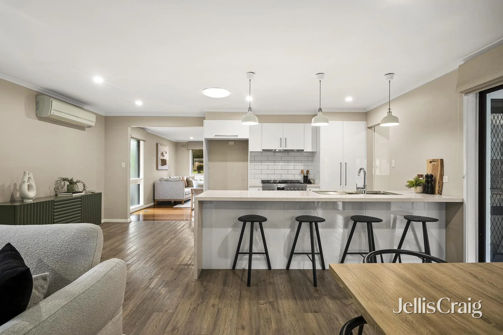 Additional image 6 of 34 McDermott Avenue, Mooroolbark VIC 3138