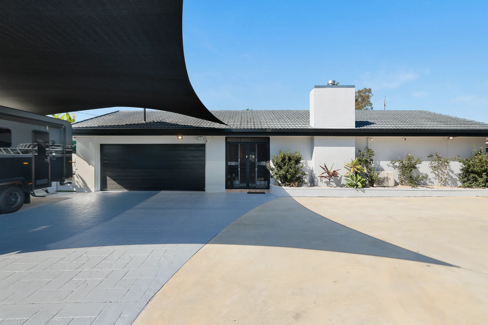 Additional image 2 of 734 Nerang Broadbeach Road, Carrara QLD 4211